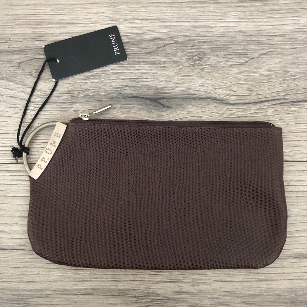 NWT Prune Textured Purple/Brown Zipper Bag Clutch Wristlet